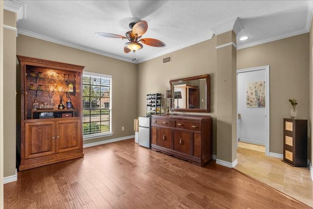 826 Prairie Brook Court, Houston, TX 77062