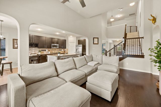 311 Blythe Bridge Drive, Roanoke, TX 76262
