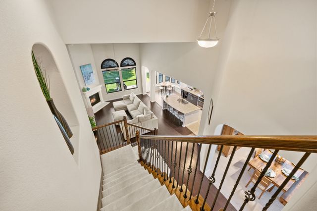311 Blythe Bridge Drive, Roanoke, TX 76262