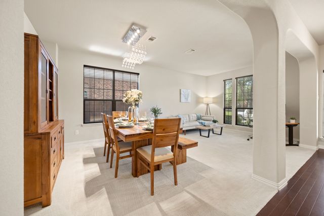 311 Blythe Bridge Drive, Roanoke, TX 76262