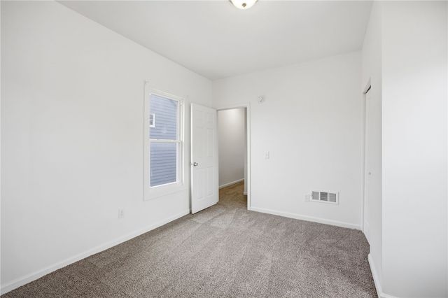 720 Mary St, Mckees Rocks, PA 15136