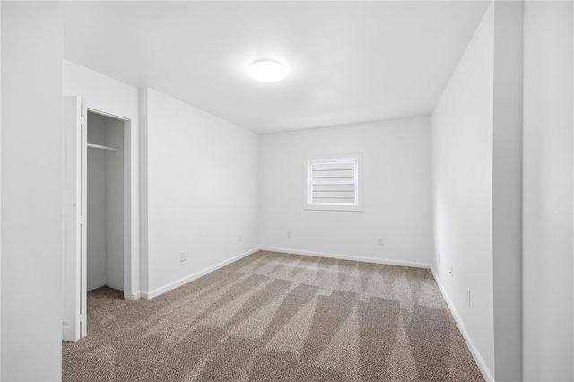 720 Mary St, Mckees Rocks, PA 15136