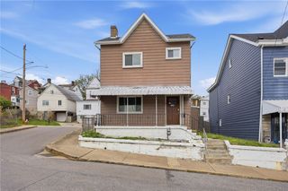720 Mary St, Mckees Rocks, PA 15136