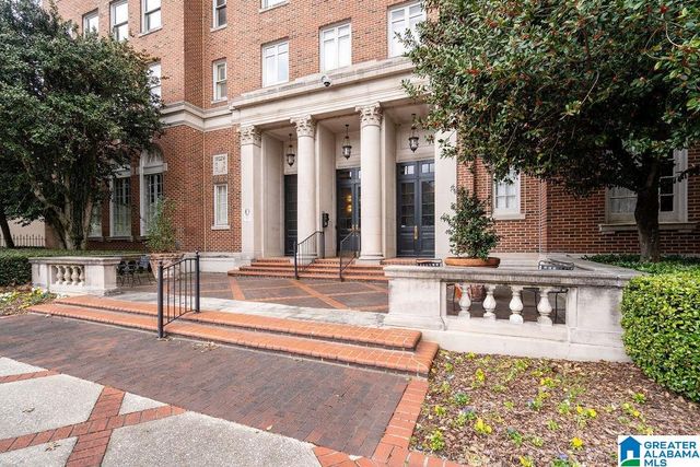 2250 Highland Ave S Apt 32, Birmingham, AL 35205