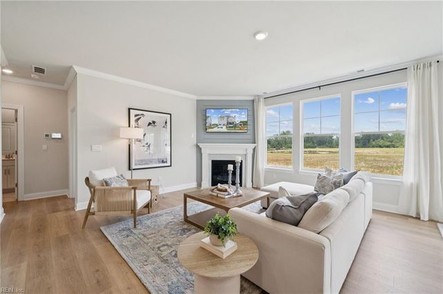 960 Intracoastal WAY, Chesapeake, VA 23322