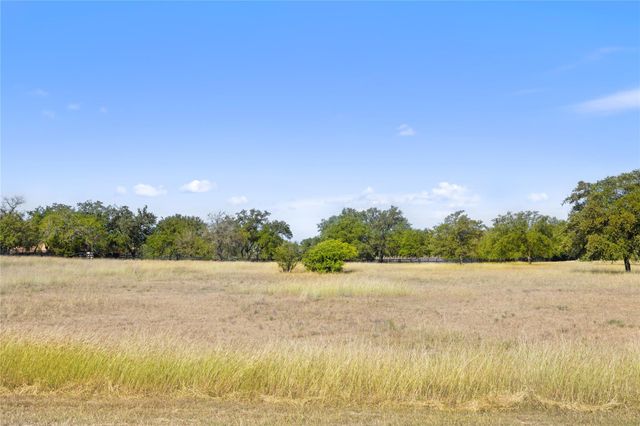 27419 Waterfall Hill PKWY, Spicewood, TX 78669