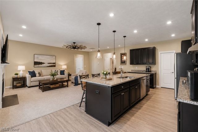 120 Lakeland Way, Aurora, OH 44202