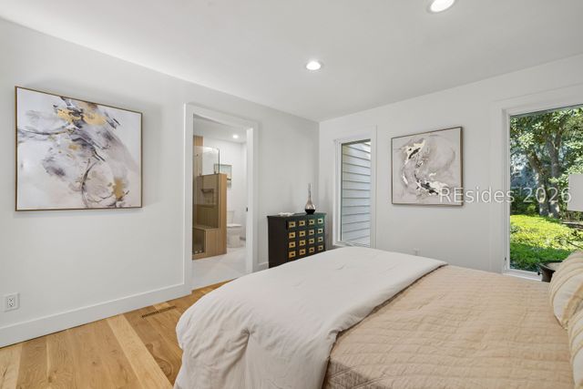 13 McIntosh Rd, Hilton Head Island, SC 29926