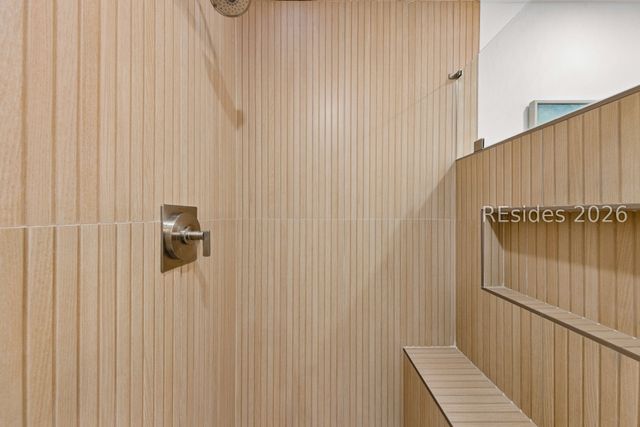 13 McIntosh Rd, Hilton Head Island, SC 29926