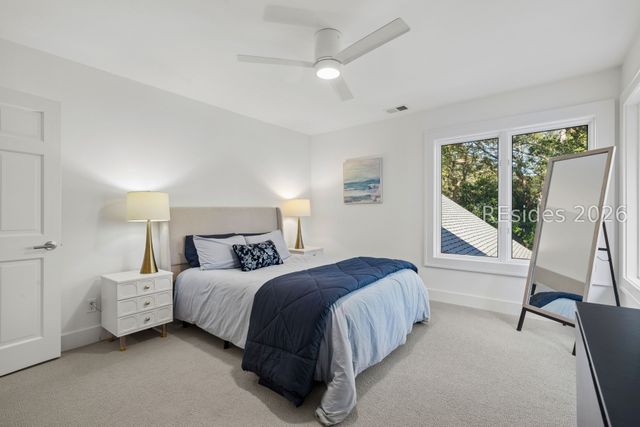 13 McIntosh Rd, Hilton Head Island, SC 29926