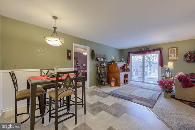 4036 GREEN PARK DR, Mount Joy, PA 17552