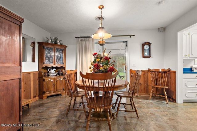 3502 Palestine Road, Raymond, MS 39154