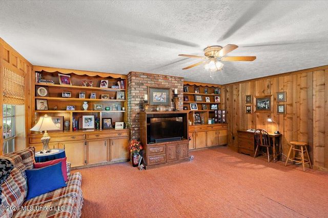 3502 Palestine Road, Raymond, MS 39154