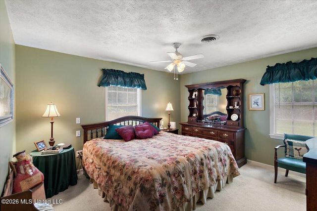 3502 Palestine Road, Raymond, MS 39154