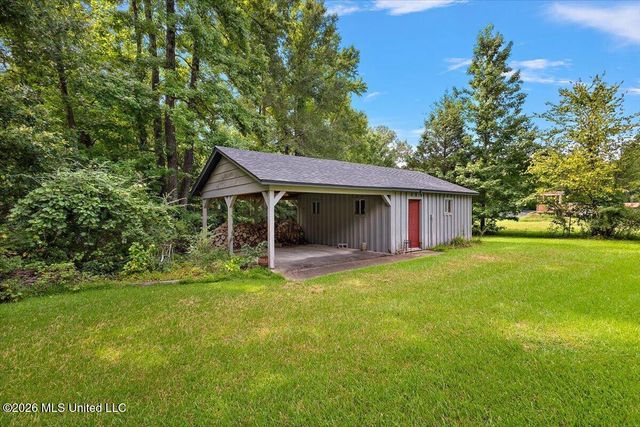 3502 Palestine Road, Raymond, MS 39154