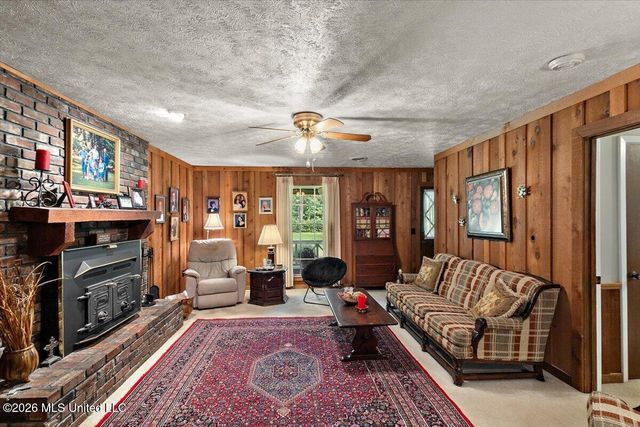 3502 Palestine Road, Raymond, MS 39154
