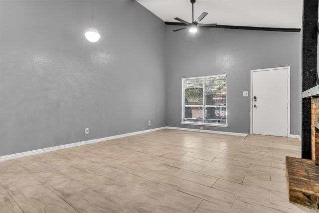 2604 Nina Circle, Grand Prairie, TX 75052