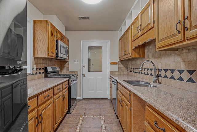 2607 Greenbriar, Jonesboro, AR 72401