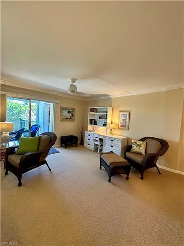 555 Park Shore DR B205, Naples, FL 34103