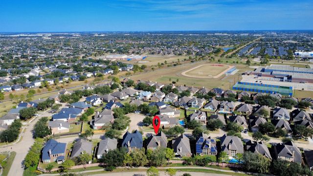 2910 Silhouette Bay, Pearland, TX 77584