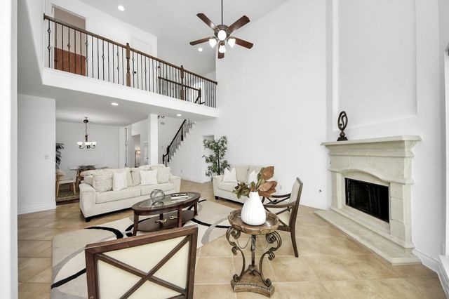 2910 Silhouette Bay, Pearland, TX 77584