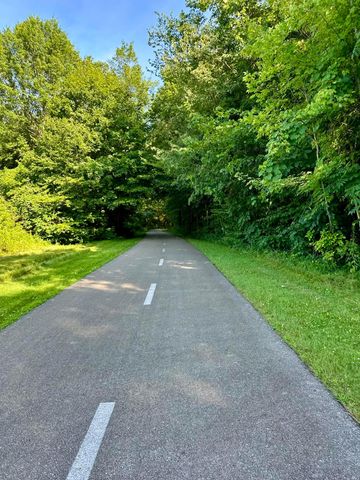 8886 Winemack Lane, Dublin, OH 43016