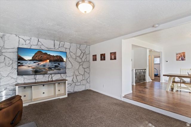 548 W 5150 S, Washington Terrace, UT 84405