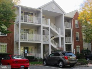 14 VERSAILLES CT, Hamilton, NJ 08619