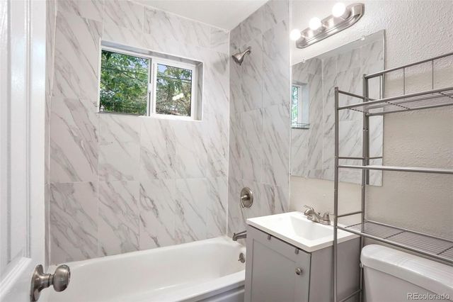 982 S Sheridan Boulevard, Denver, CO 80226