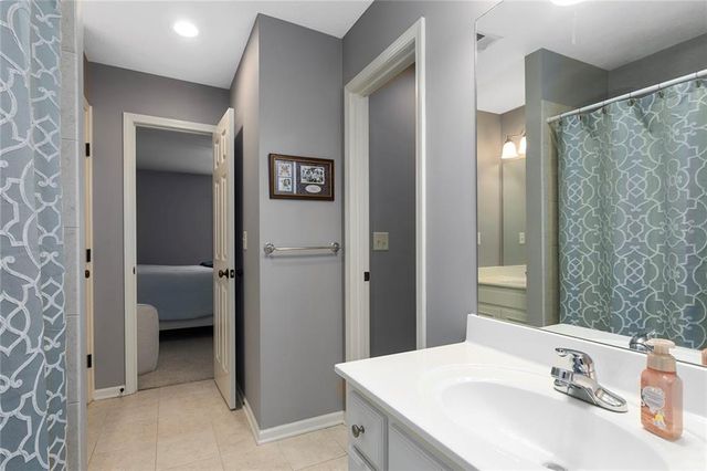 7822 N Mattox Avenue, Kansas City, MO 64151