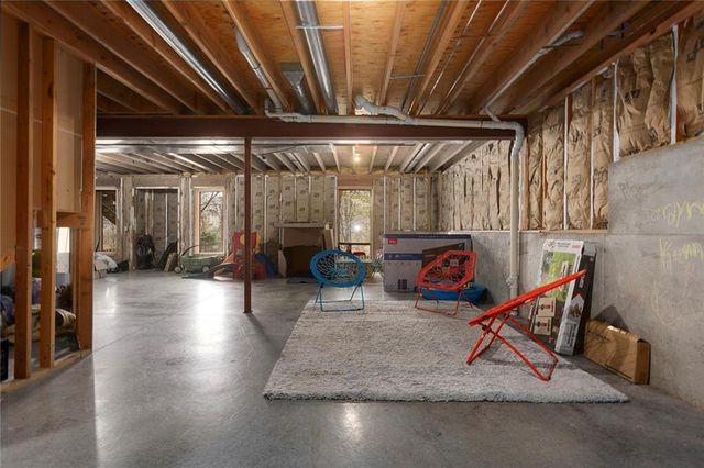 7822 N Mattox Avenue, Kansas City, MO 64151