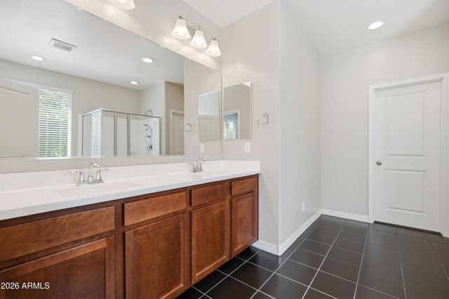 8515 S 41ST Glen, Laveen, AZ 85339