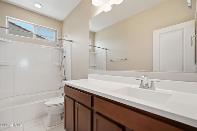 8515 S 41ST Glen, Laveen, AZ 85339
