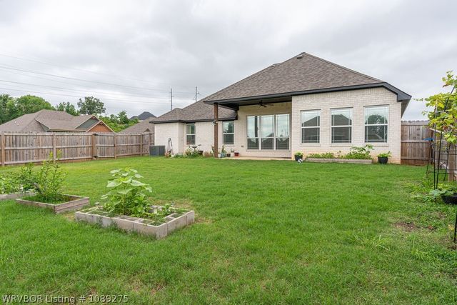 2502 Thistle Street, Van Buren, AR 72956