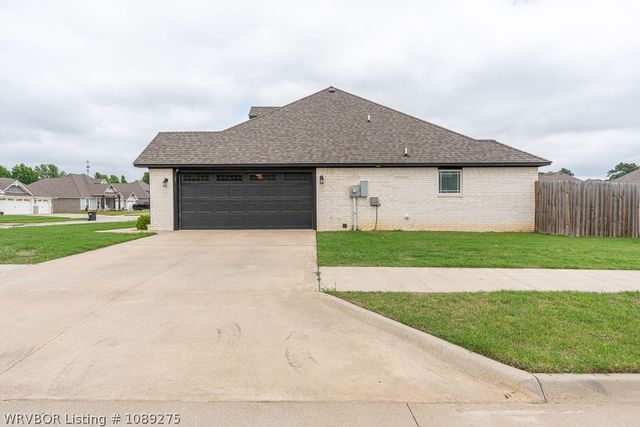 2502 Thistle Street, Van Buren, AR 72956