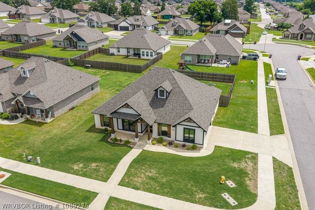 2502 Thistle Street, Van Buren, AR 72956