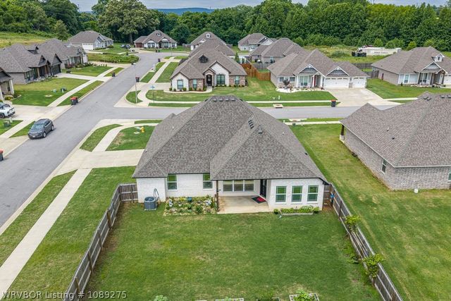 2502 Thistle Street, Van Buren, AR 72956
