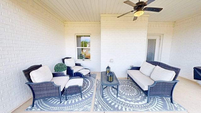 662 Charleston Mills Drive, Midland City, AL 36350