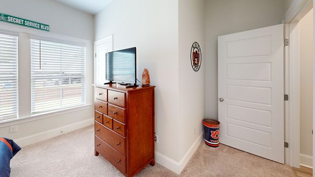 662 Charleston Mills Drive, Midland City, AL 36350