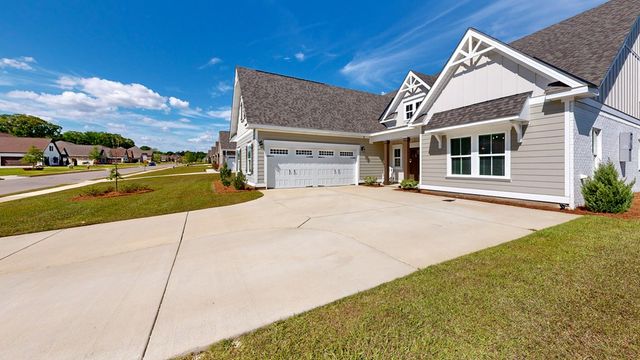 662 Charleston Mills Drive, Midland City, AL 36350