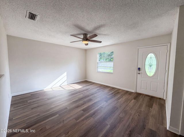 8943 3RD Avenue, Jacksonville, FL 32208