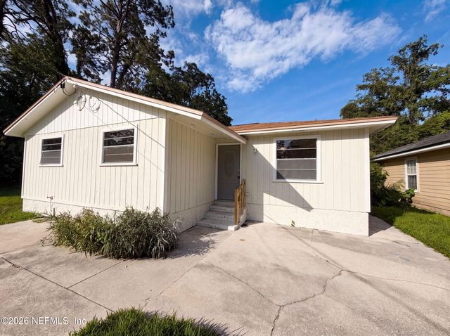 8943 3RD Avenue, Jacksonville, FL 32208