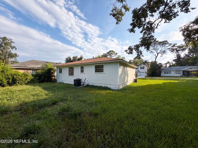 8943 3RD Avenue, Jacksonville, FL 32208