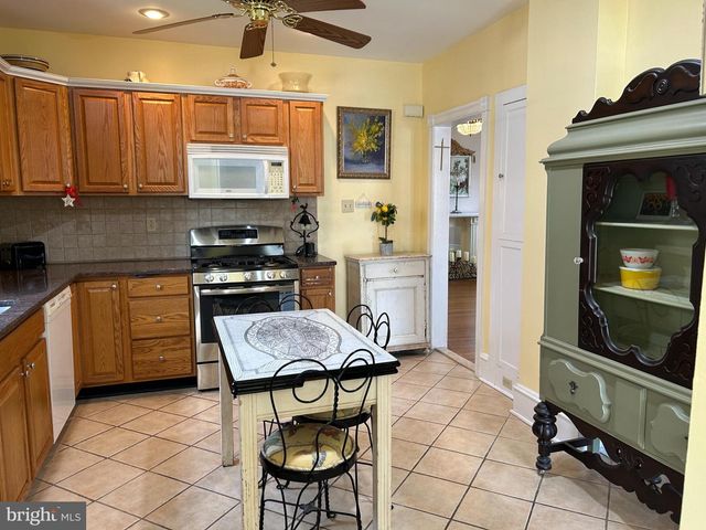 103 W FEDERAL ST, Burlington, NJ 08016