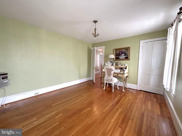 103 W FEDERAL ST, Burlington, NJ 08016