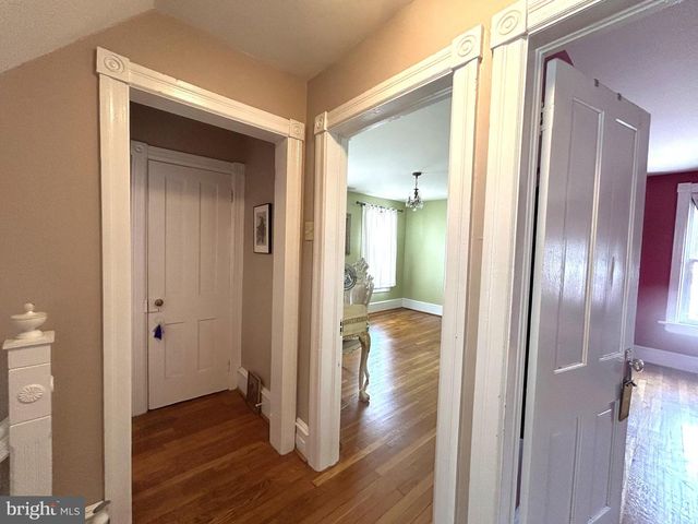 103 W FEDERAL ST, Burlington, NJ 08016