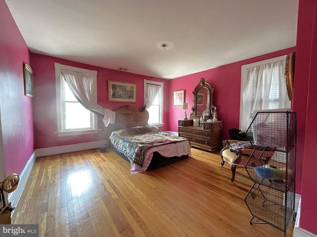 103 W FEDERAL ST, Burlington, NJ 08016