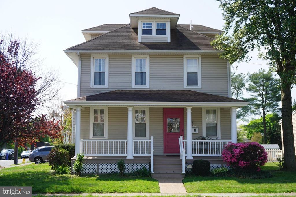 103 W FEDERAL ST, Burlington, NJ 08016