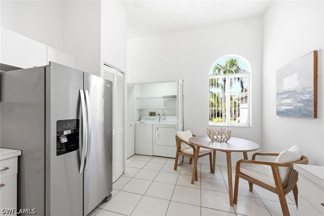 2841 Citrus Lake DR K201, Naples, FL 34109