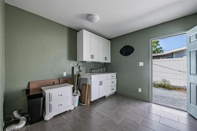 3920 WAHOO DRIVE SE, St Petersburg, FL 33705